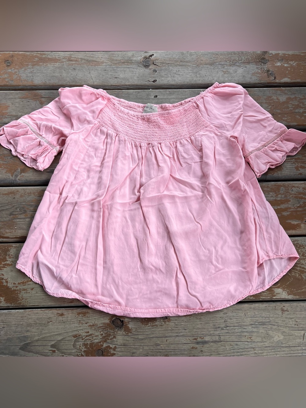 Charlie Paige Pink Flowy Top - Size Medium
